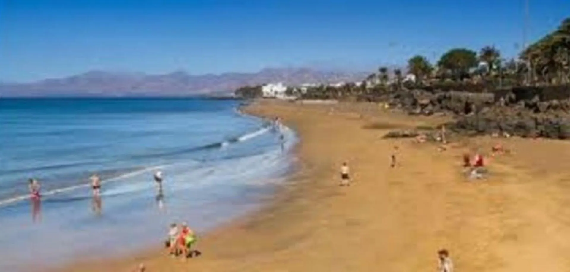 Relax Tinosa Ist Eine Schoene Wohnung In Einer Sehr Ruhigen Und Sehr Gepflegten Anlage Mit Gemeinschaftspool In Puerto Del Carmen Daire