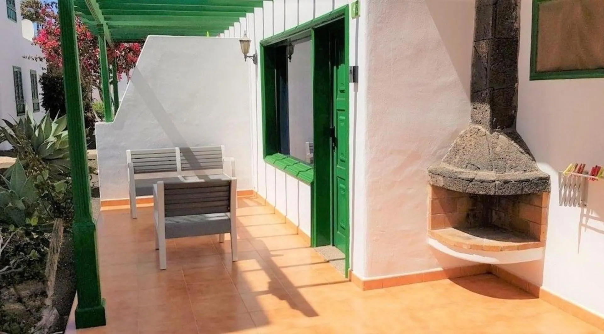 Relax Tinosa Ist Eine Schoene Wohnung In Einer Sehr Ruhigen Und Sehr Gepflegten Anlage Mit Gemeinschaftspool In Puerto Del Carmen İspanya