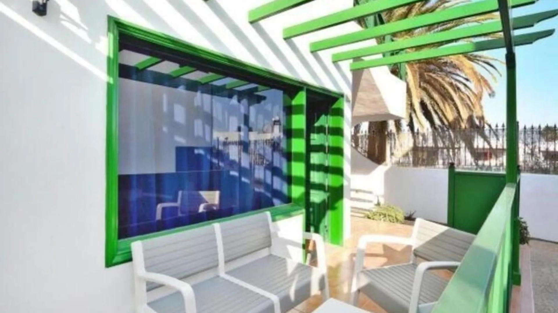 Relax Tinosa Ist Eine Schoene Wohnung In Einer Sehr Ruhigen Und Sehr Gepflegten Anlage Mit Gemeinschaftspool In Puerto Del Carmen